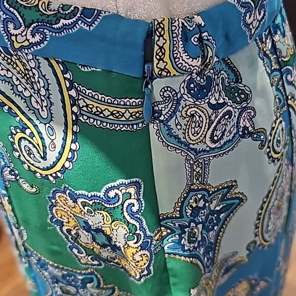 Liz Claiborne silk box pleat paisley skirt size 4 petite - Picture 4 of 10